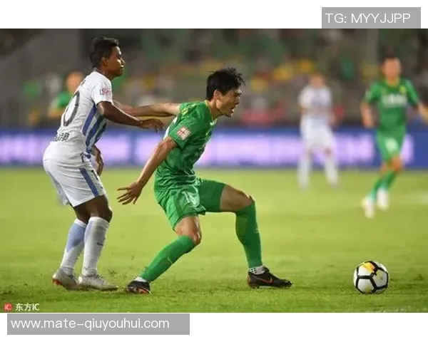 陕西信达男篮迎战西安队全力争胜展现球队实力与拼搏精神